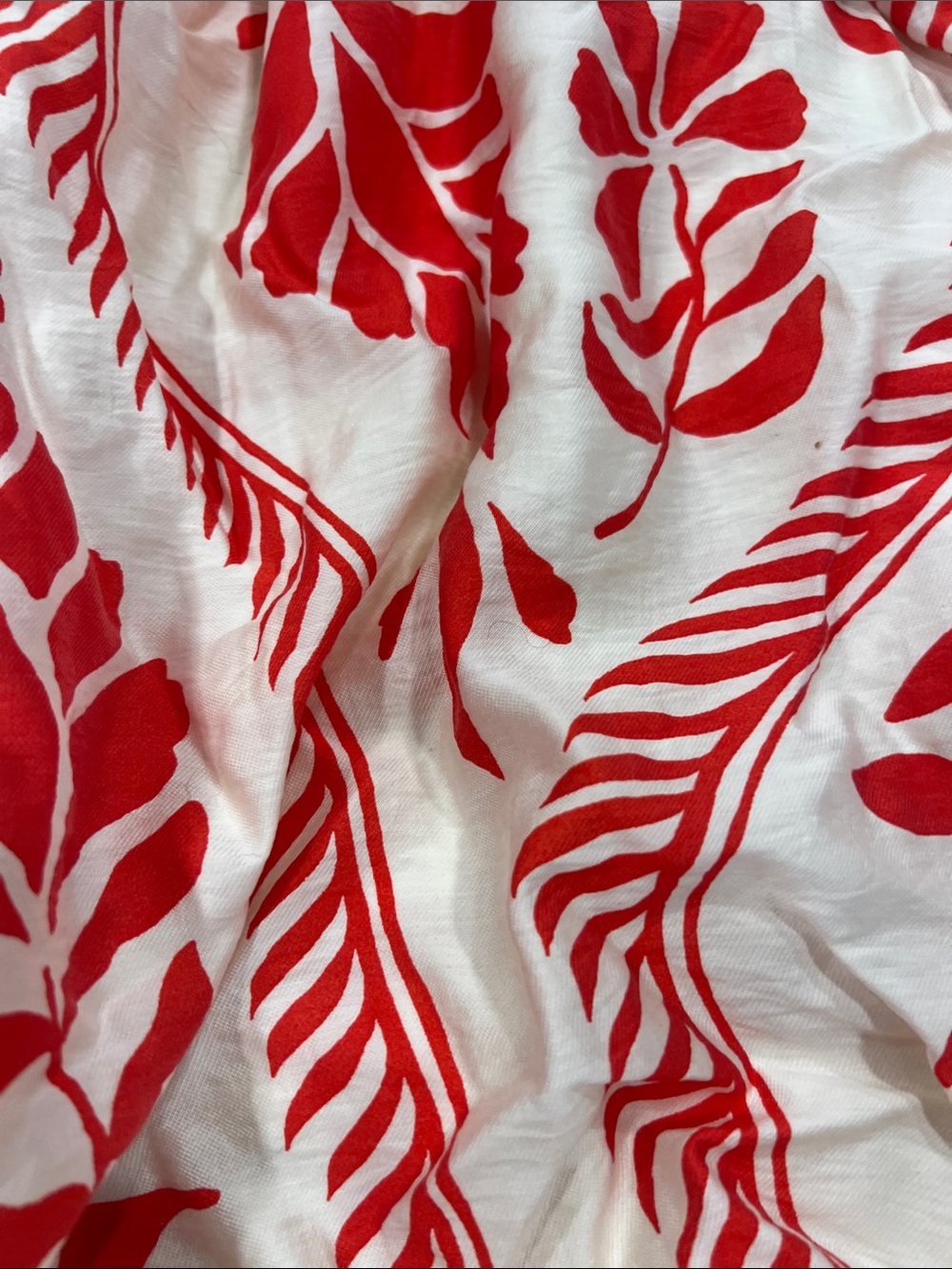 H&M xxl White Dress with Red Leaf Print z23 - Picture 3 of 5